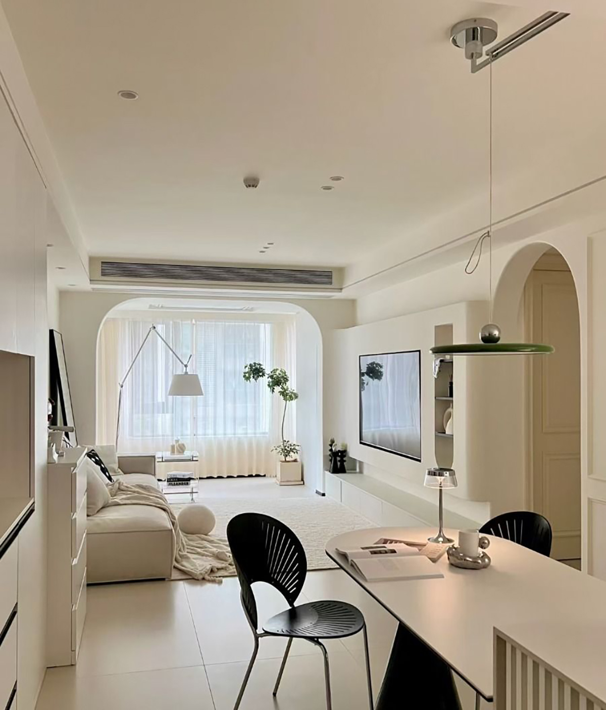 Nội thất nhà phố phong cách kem sữa